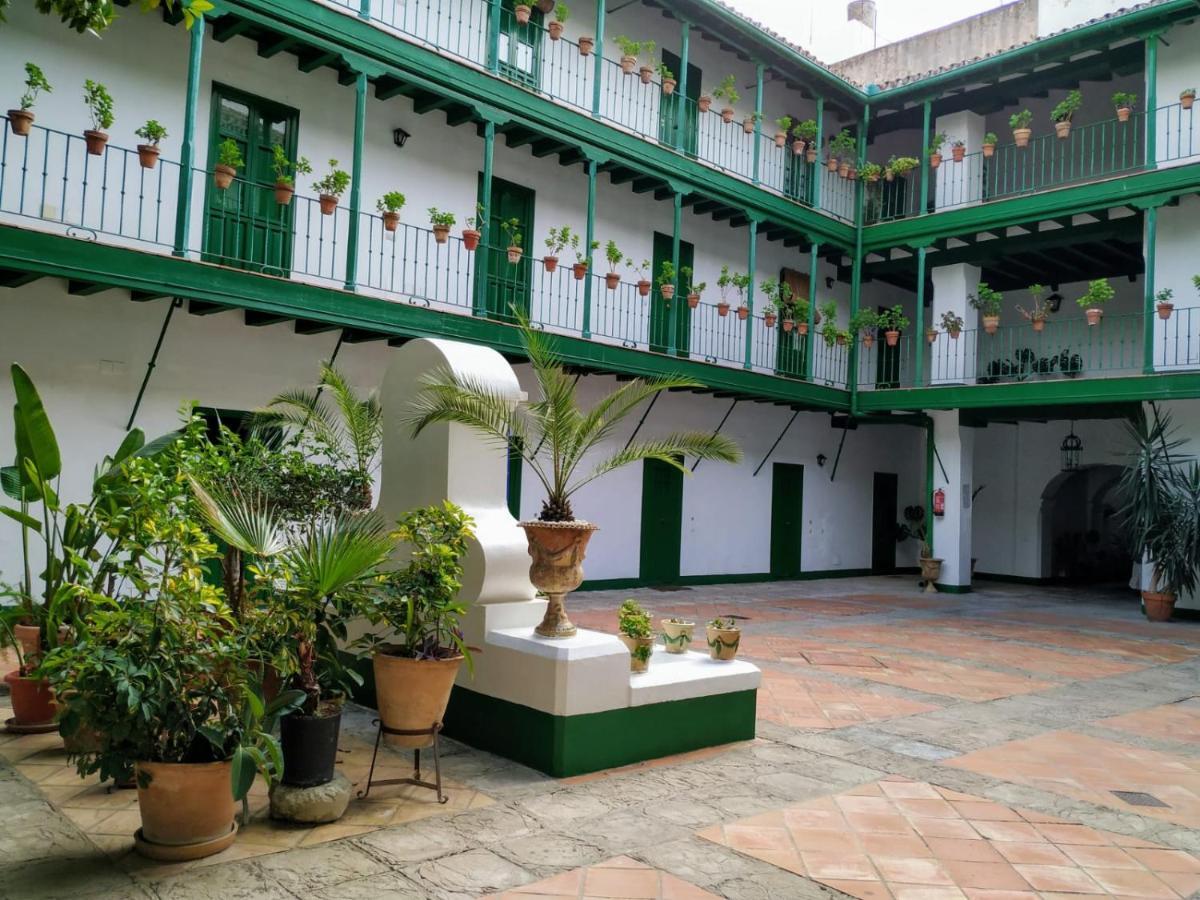 La Puerta Verde De Las Setas De Sevilla Экстерьер фото